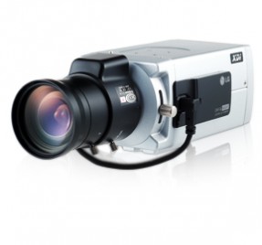 LSX701  Корпусная видеокамера 650 ТВЛ с ПЗС матрицей 1/2" с механическим ИК-фильтром и WDR